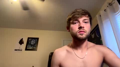 Snapshot of mrcoolguy68 chatting on 12-02-25, 03:18 mrcoolguy68 online show from 12-02-25, 03:18