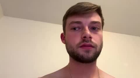 Snapshot of mrcoolguy68 chatting on 02-06-26, 04:54 mrcoolguy68 online show from 02-06-26, 04:54