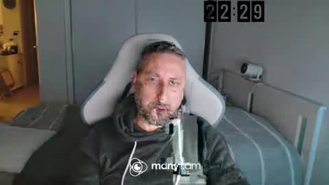 mrdr000 online show from 03-22-26, 09:29