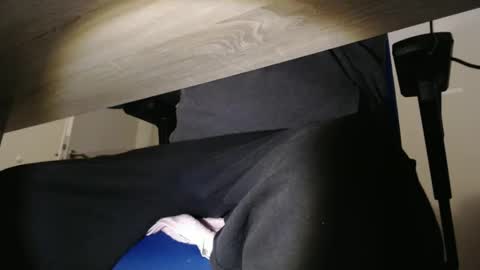 Snapshot of mrduplo1975 chatting on 12-08-24, 03:24 MrJohnsen1975 online show from 12-08-24, 03:24