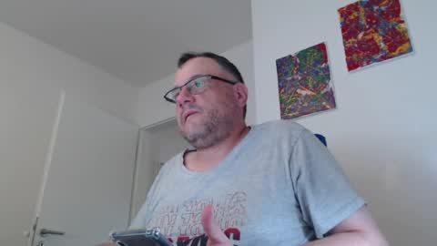 Snapshot of mrduplo1975 chatting on 08-05-26, 12:41 MrJohnsen1975 online show from 08-05-26, 12:41