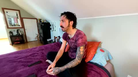 mrfanceypants online show from 12-15-25, 09:08