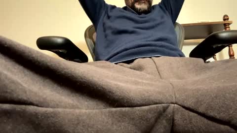 Snapshot of mrfox1q chatting on 01-01-25, 05:22 thickdickpnw online show from 01-01-25, 05:22