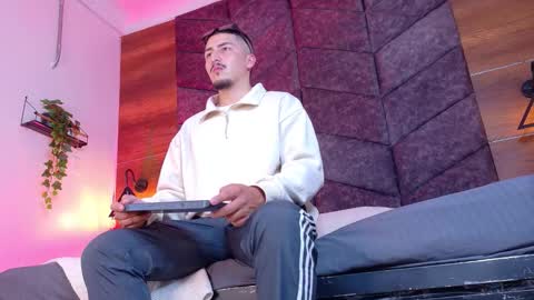 Snapshot of mrfox__ chatting on 02-02-26, 07:34 Mr Fox online show from 02-02-26, 07:34