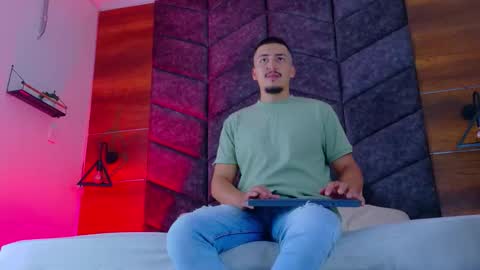 Snapshot of mrfox__ chatting on 02-21-26, 08:54 Mr Fox online show from 02-21-26, 08:54