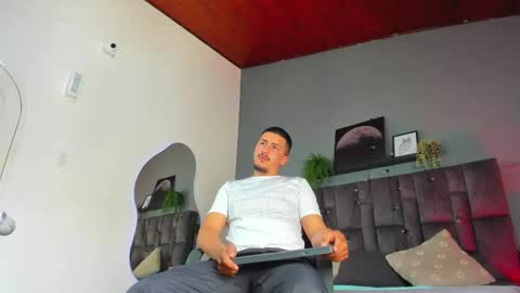 Snapshot of mrfox__ chatting on 03-02-26, 07:32 Mr Fox online show from 03-02-26, 07:32