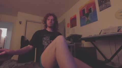 Snapshot of mrgoldtouch chatting on 07-18-26, 06:50 Ian online show from 07-18-26, 06:50