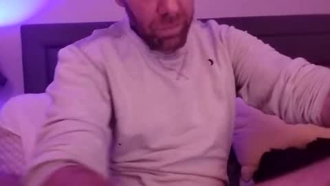 Snapshot of mrgoodcockn chatting on 11-29-25, 01:47 MrBGoodCock online show from 11-29-25, 01:47