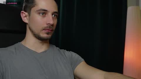 Snapshot of mrgreeneyes01 chatting on 02-09-25, 01:03 juan luis online show from 02-09-25, 01:03