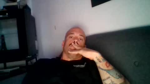 mrhames2020 online show from 04-25-26, 07:44