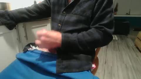 Snapshot of mrjackstraw469 chatting on 10-29-25, 02:58 mrjackstraw469 online show from 10-29-25, 02:58