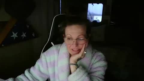 Snapshot of mrjshquinn chatting on 02-17-26, 12:29 mrjshquinn online show from 02-17-26, 12:29