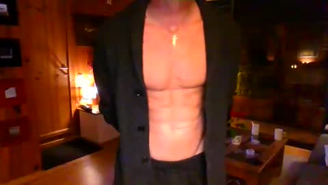 Snapshot of mrlong23cm chatting on 12-21-24, 10:19 Mr Long online show from 12-21-24, 10:19