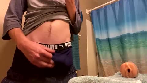 Snapshot of mrmeltyourheart chatting on 02-04-26, 04:40 James online show from 02-04-26, 04:40