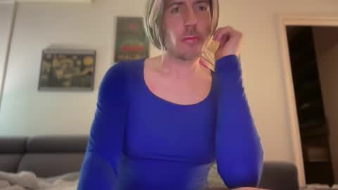 Snapshot of mrmooser42 chatting on 03-01-26, 10:01 TaleOfLaura online show from 03-01-26, 10:01