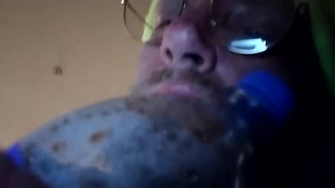 Mrnmrsfucks4u2 online show from 02-22-25, 07:34