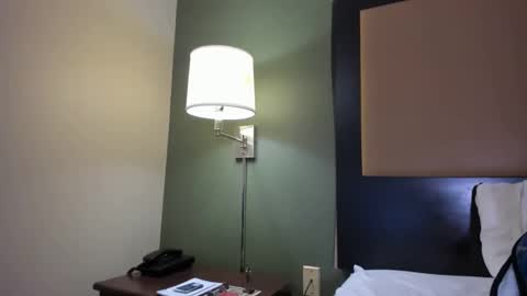 mromg007 online show from 12-15-25, 02:54