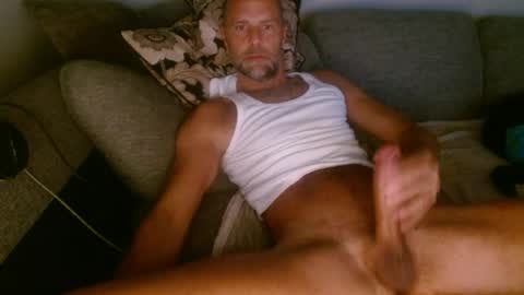 Snapshot of mrpornstar33 chatting on 06-13-26, 03:15 Twinsoulsex online show from 06-13-26, 03:15