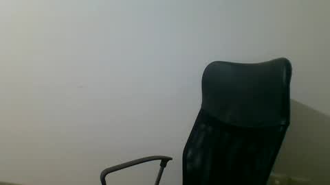 Snapshot of mrralph__90 chatting on 12-05-24, 02:55 Mrralph online show from 12-05-24, 02:55