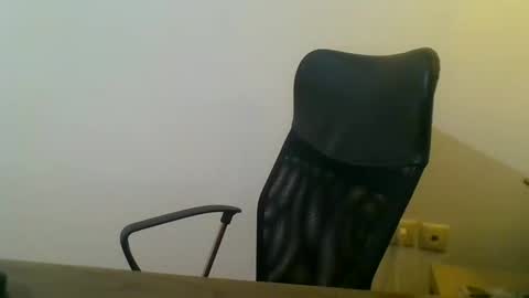 Snapshot of mrralph__90 chatting on 12-12-24, 06:42 Mrralph online show from 12-12-24, 06:42