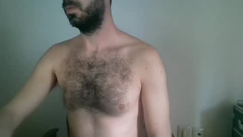 Snapshot of mrralph__90 chatting on 01-16-25, 12:42 Mrralph online show from 01-16-25, 12:42