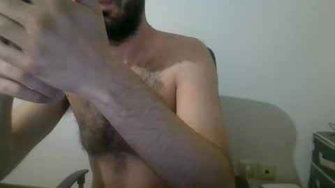 Snapshot of mrralph__90 chatting on 01-16-25, 06:48 Mrralph online show from 01-16-25, 06:48