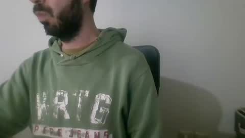 Snapshot of mrralph__90 chatting on 02-16-25, 10:21 Mrralph online show from 02-16-25, 10:21