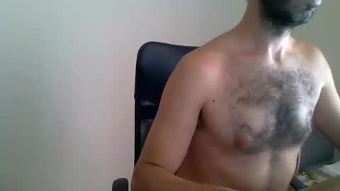 Snapshot of mrralph__90 chatting on 09-25-25, 08:07 Mrralph online show from 09-25-25, 08:07