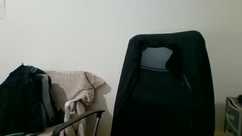 Snapshot of mrralph__90 chatting on 12-14-25, 03:39 Mrralph online show from 12-14-25, 03:39