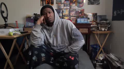 Snapshot of mrsoonicexrated chatting on 01-10-25, 03:37 mrsoonicexrated online show from 01-10-25, 03:37