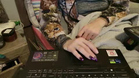 Snapshot of mrswadsworthy chatting on 12-01-25, 12:59 Marie Wadsworthy Wife Marie XXX online show from 12-01-25, 12:59