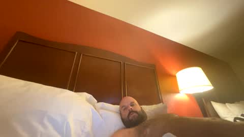 Snapshot of mrt491 chatting on 09-10-25, 02:33 mrt491 online show from 09-10-25, 02:33