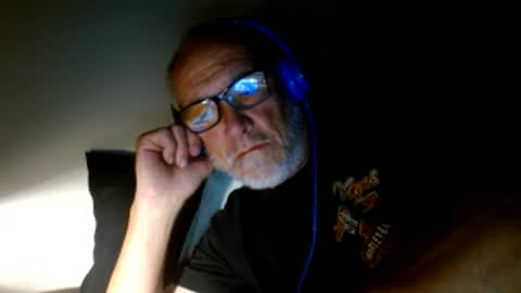 Snapshot of mrtease5 chatting on 05-24-26, 07:24 mrtease5 online show from 05-24-26, 07:24