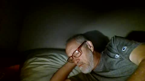 Snapshot of mrtease5 chatting on 06-06-26, 05:23 mrtease5 online show from 06-06-26, 05:23