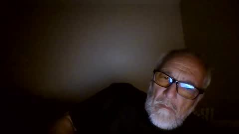 Snapshot of mrtease5 chatting on 06-09-26, 03:40 mrtease5 online show from 06-09-26, 03:40