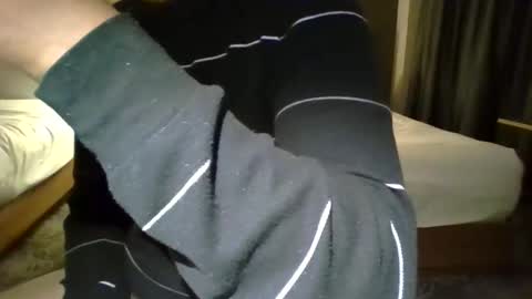 Snapshot of mrthicknlong6 chatting on 01-08-25, 06:20 mrthicknlong6 online show from 01-08-25, 06:20