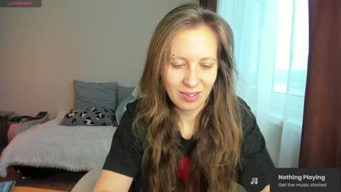 Snapshot of ms_allison chatting on 01-08-25, 11:10 Allison online show from 01-08-25, 11:10