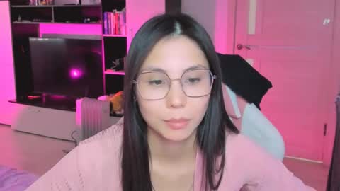 Snapshot of ms_emily_ chatting on 04-11-26, 09:46 ms_emily_ online show from 04-11-26, 09:46