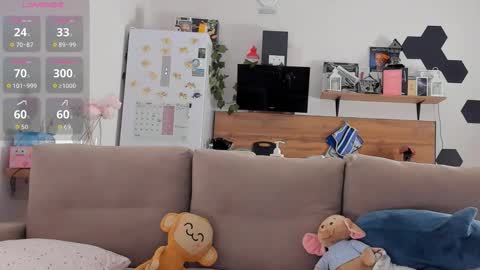 Ms ForYOU online show from 11-27-25, 03:52