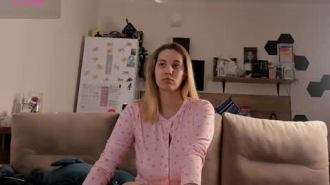 Ms ForYOU online show from 06-28-26, 04:02
