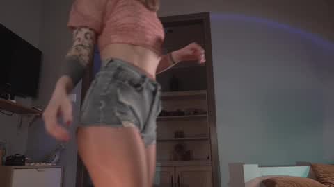 Lore online show from 03-08-25, 08:14