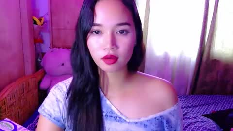 Snapshot of ms_maria8888 chatting on 12-04-25, 03:05 ms_maria8888 online show from 12-04-25, 03:05