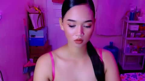 Snapshot of ms_maria8888 chatting on 12-14-25, 02:22 ms_maria8888 online show from 12-14-25, 02:22