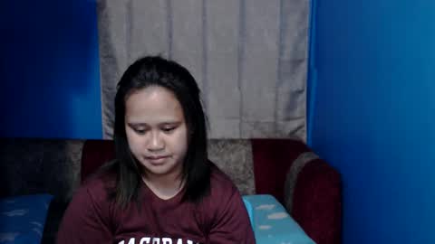 Nathalie online show from 02-17-25, 05:36