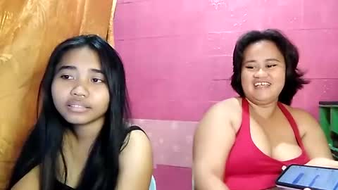 Snapshot of ms_nathalie chatting on 05-21-26, 06:04 Nathalie online show from 05-21-26, 06:04