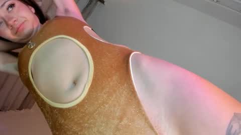 Annabelle  online show from 10-08-25, 03:20