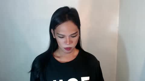 Snapshot of ms_selenaxx chatting on 02-23-25, 04:46 selena online show from 02-23-25, 04:46