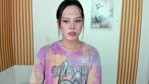 Snapshot of ms_selenaxx chatting on 04-05-26, 01:47 selena online show from 04-05-26, 01:47