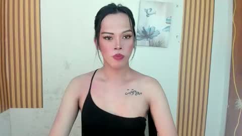 Snapshot of ms_selenaxx chatting on 05-15-26, 02:18 selena online show from 05-15-26, 02:18