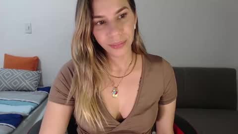 Snapshot of ms_sofiax chatting on 10-03-25, 02:52 Sofia online show from 10-03-25, 02:52
